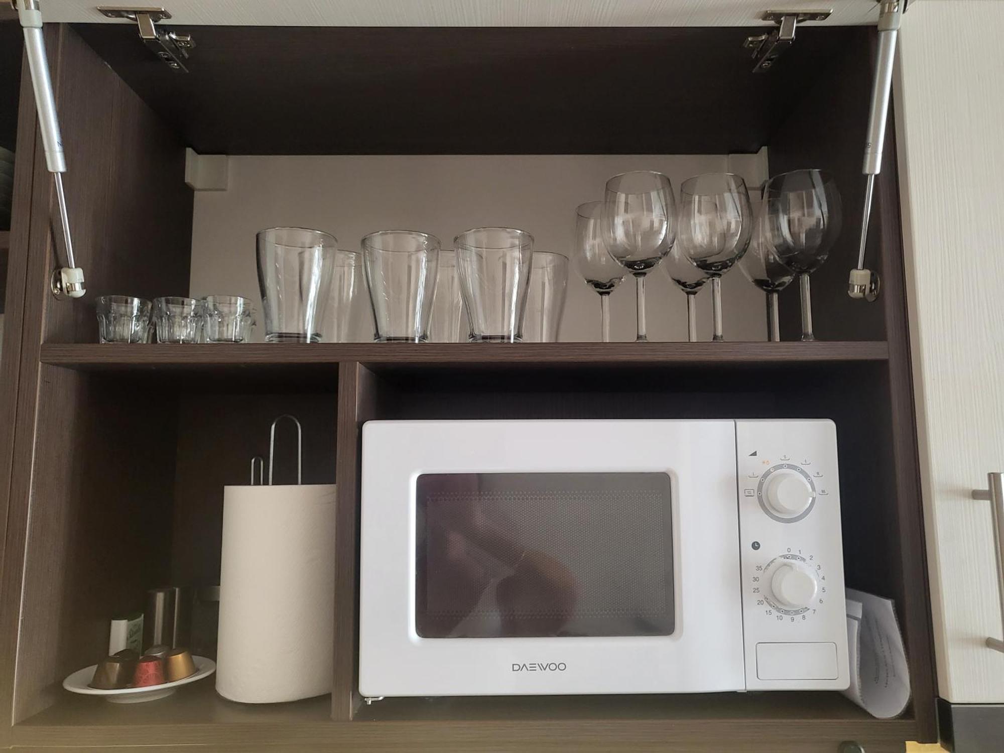 Family Apartman Eplény Eksteriør bilde